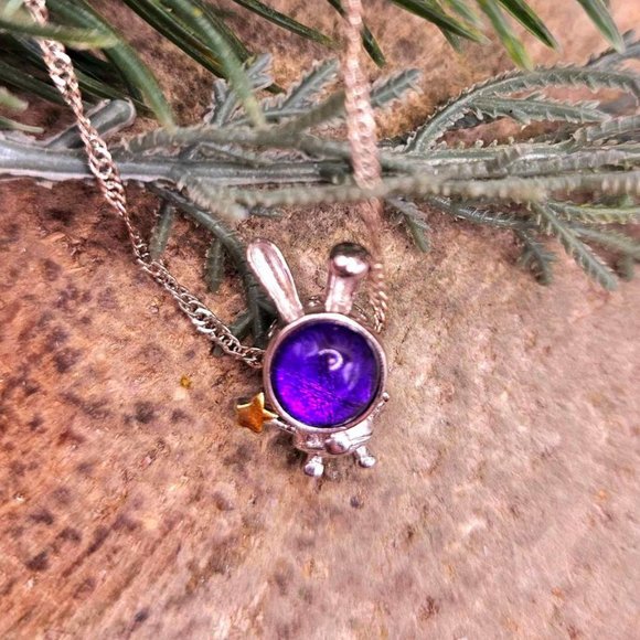 Genuine Nature Purple Meteorite Bunny Astronaut S925 Pendant Necklace - Picture 6 of 10